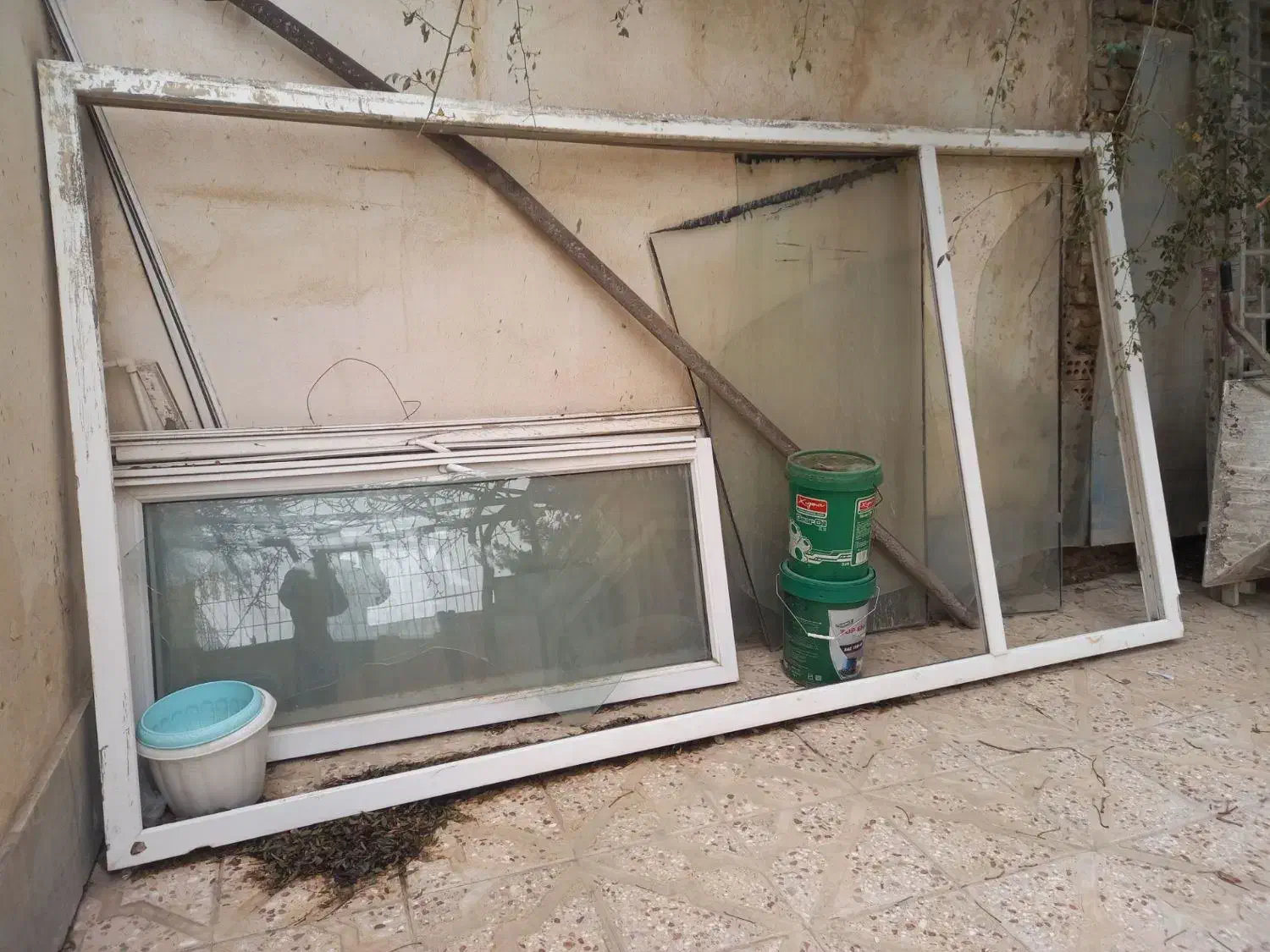 پنجره دو جداره بزرگ|مصالح و تجهیزات ساختمان|بجنورد, |دیوار