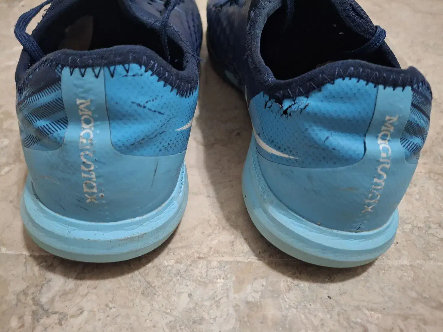 کفش فوتسال مجیستا سایز ۴۲|کیف، کفش، کمربند|نیشابور, دارایی|دیوار