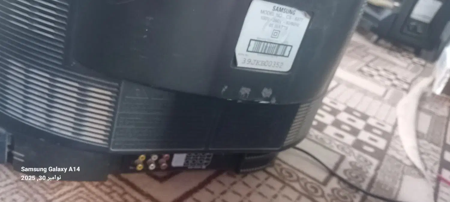 تلویزیون درحد سالم نو|تلویزیون و پروژکتور|شیروان (خراسان), |دیوار