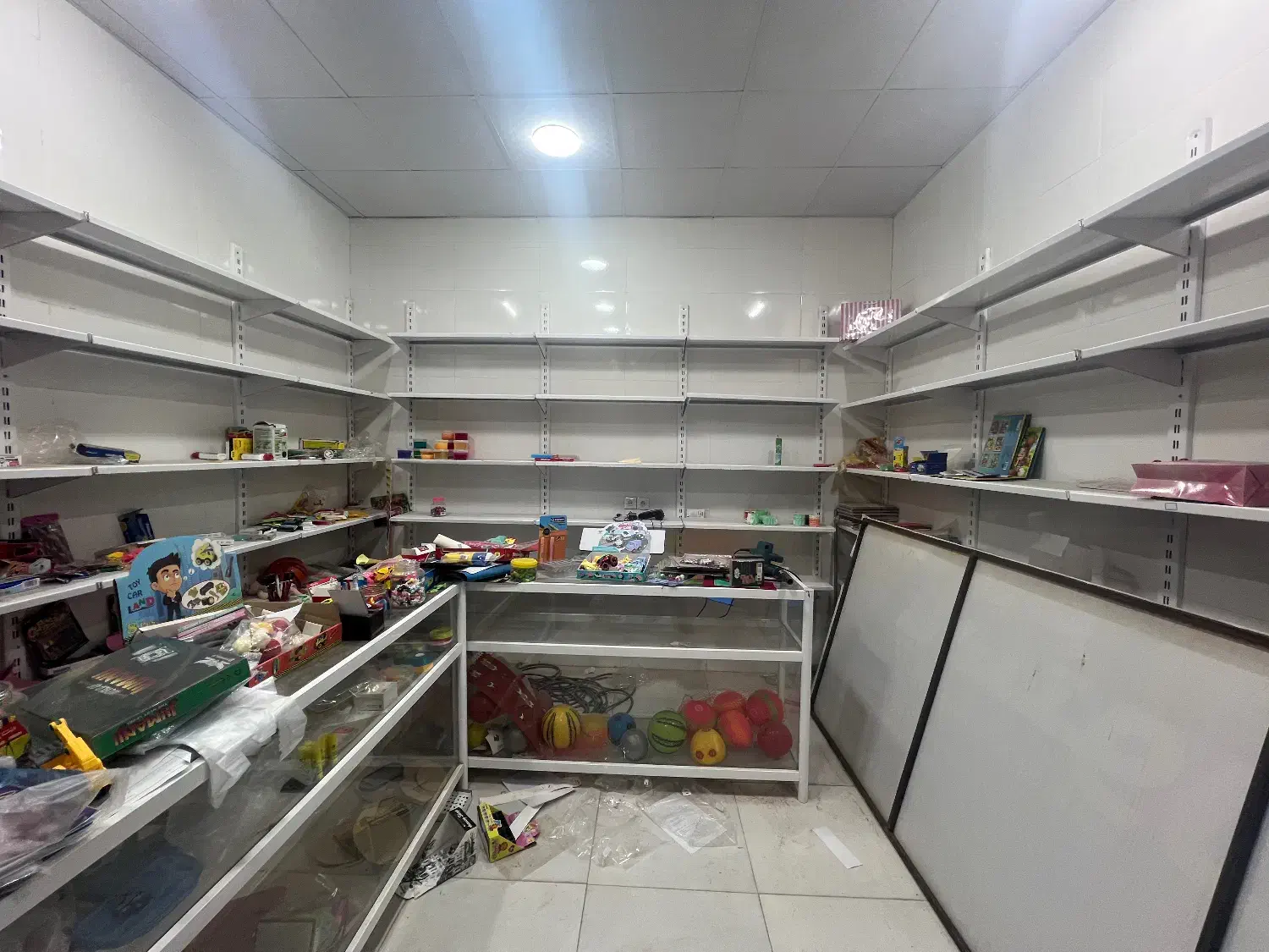 قفسه|فروشگاه و مغازه|خواف, |دیوار