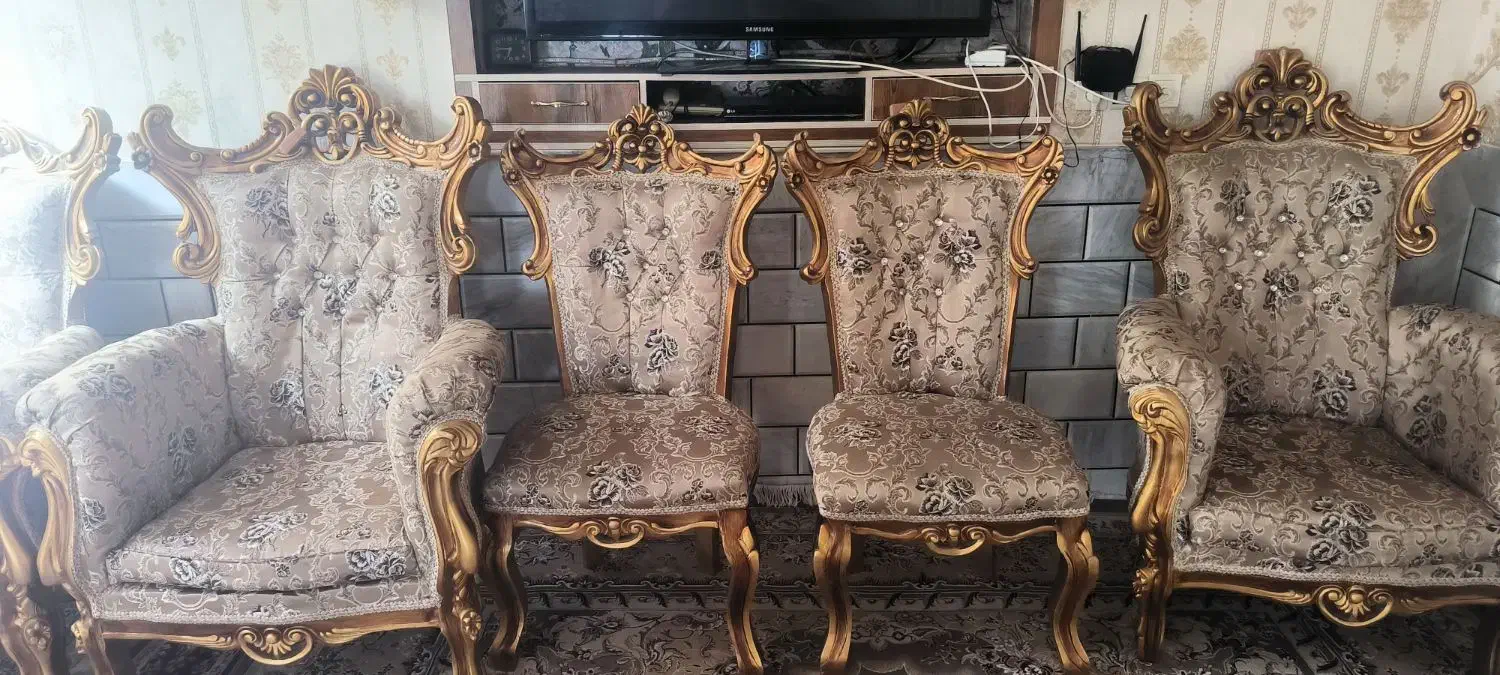 مبل سلطنتی 9 نفره|مبلمان خانگی و میز عسلی|الیگودرز, |دیوار