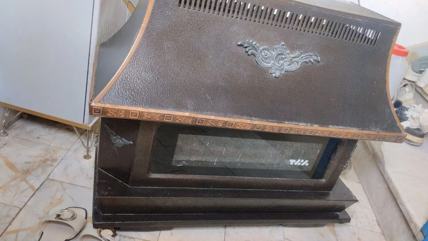 بخاری بزرگ شومینه سالم|بخاری، هیتر، شومینه|قرچک, شهرک گلها|دیوار