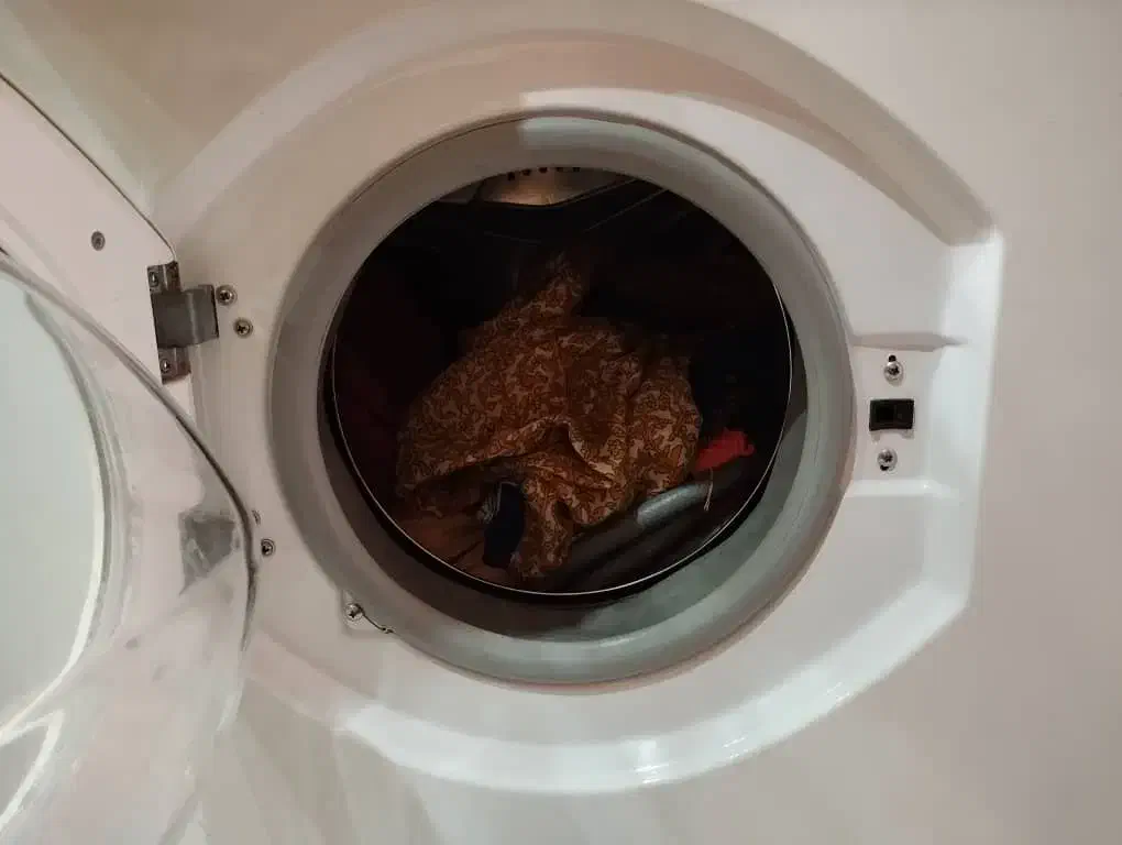 ماشین لبلسشویی حایر|ماشین لباسشویی و خشککن لباس|رشت, گیل|دیوار