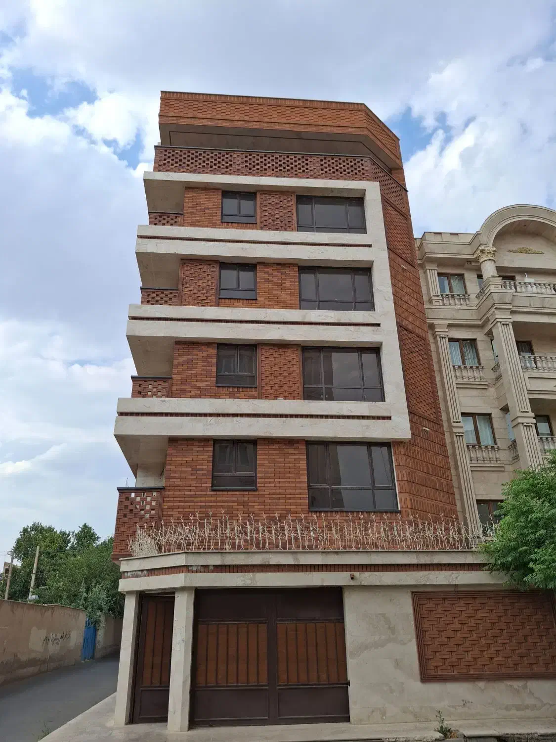 ساختمان ۹واحدی (فروش یا اجاره)|اجارهٔ آپارتمان|نظرآباد, نظرآباد|دیوار