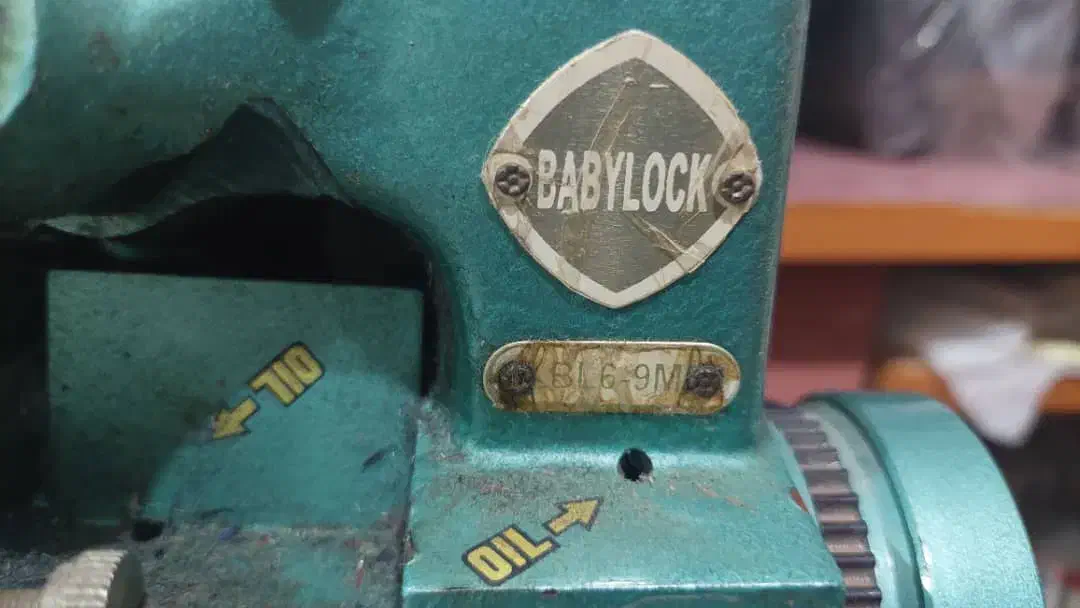 سردوز سه نخ بی بی لوک|چرخ خیاطی و ریسندگی|دوگنبدان, |دیوار