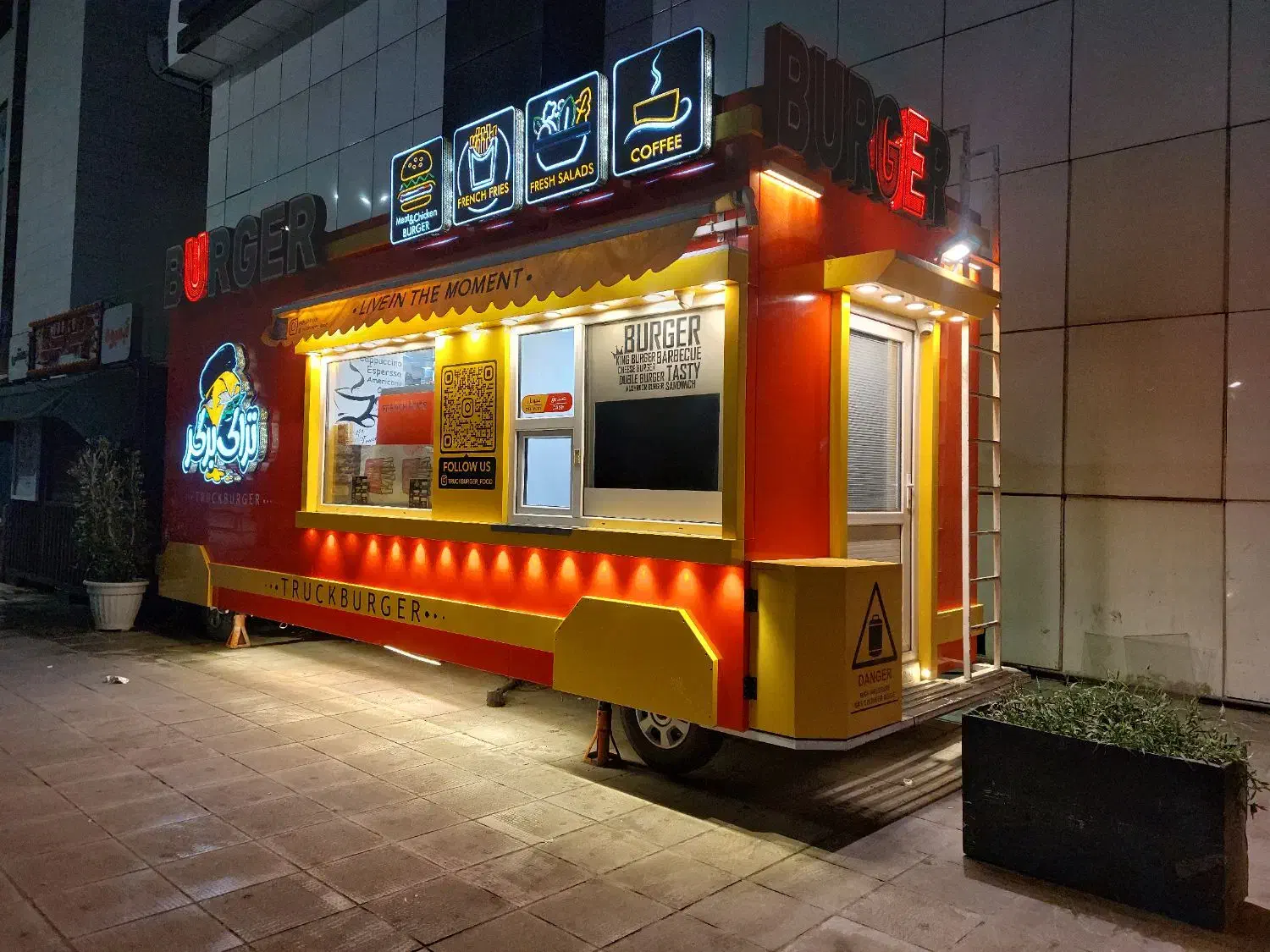 Truck Burger نیرو|استخدام خدمات فروشگاه و رستوران|تهران, شهرک آزادی|دیوار