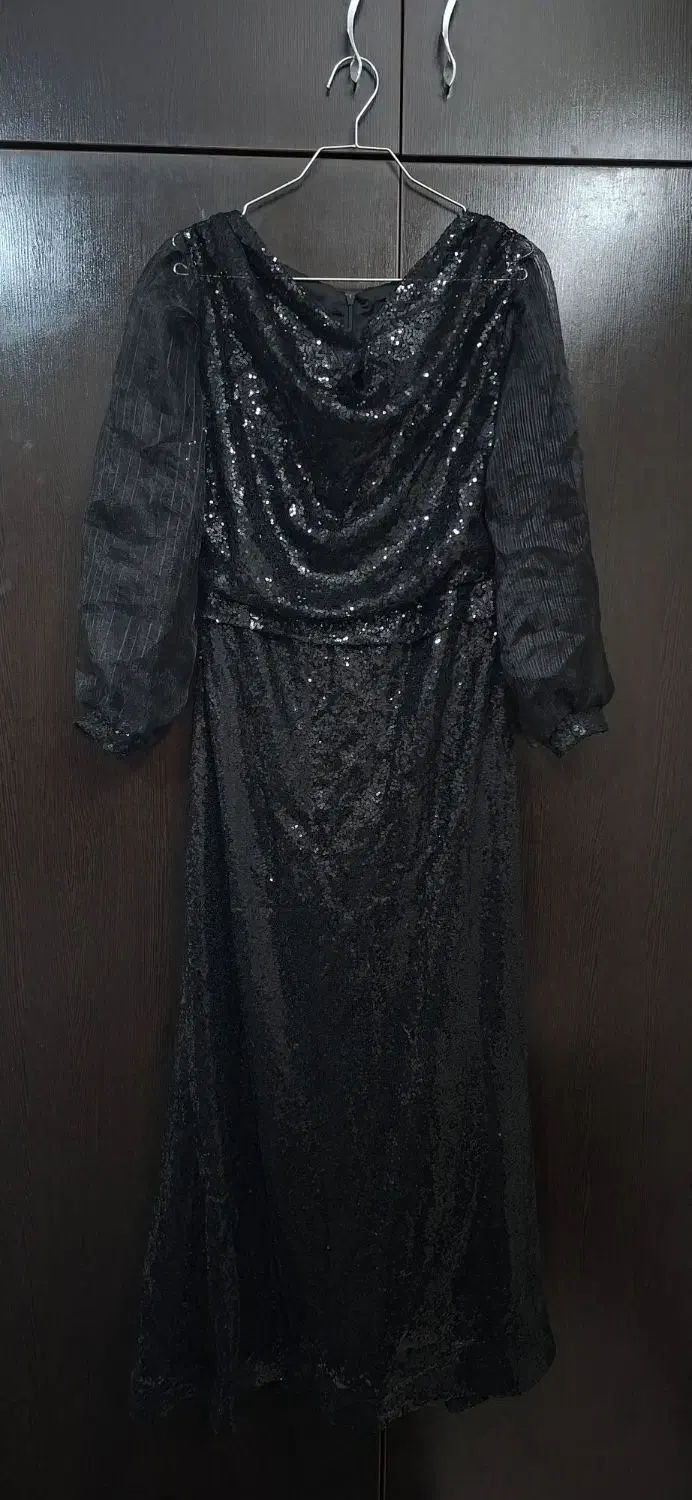 لباس مجلسی|لباس|شاهینشهر, خانه کارگر|دیوار