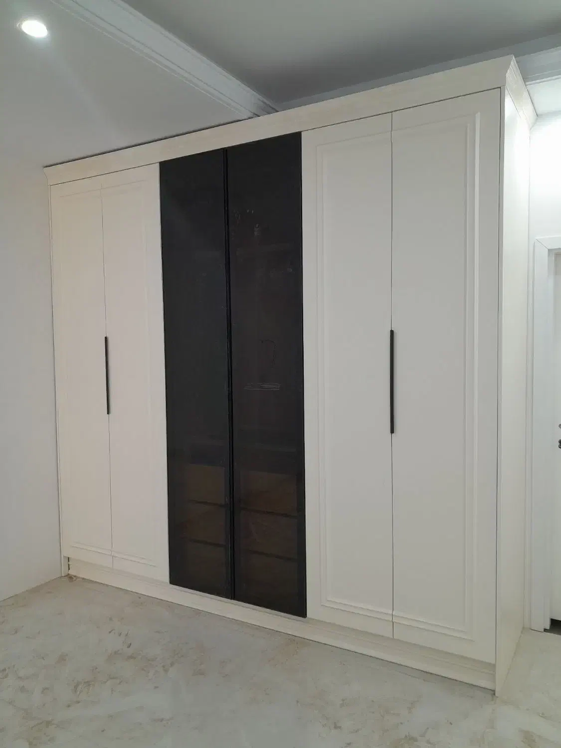 ساخت ، نصب و تعمیرات کابینت کمددیواری و...|جاکفشی، کمد، دراور|باقرشهر, |دیوار