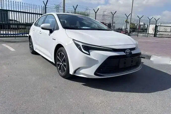 کرولا هیبرید|خودرو سواری و وانت|تهران, میرداماد|دیوار