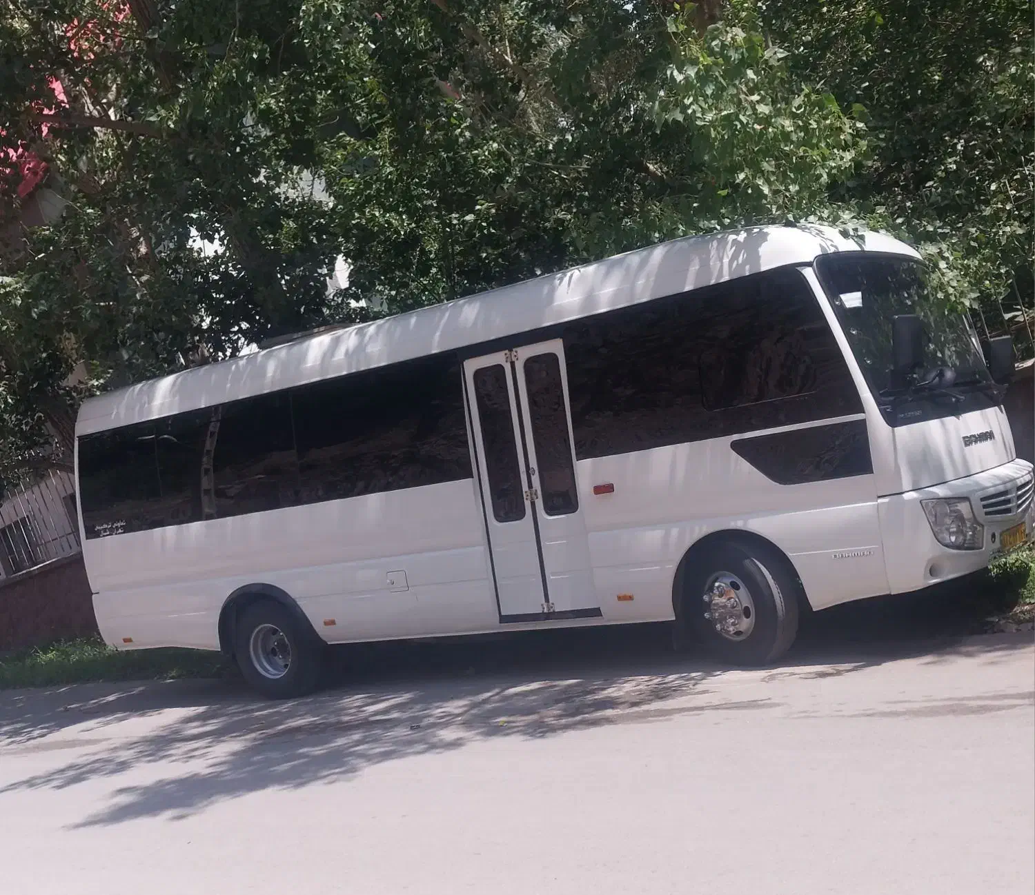 کرایه و اجاره مینی بوس ایسوزو ۱۹ نفره VIP|خدمات حمل و نقل|تهران, آشتیانی|دیوار