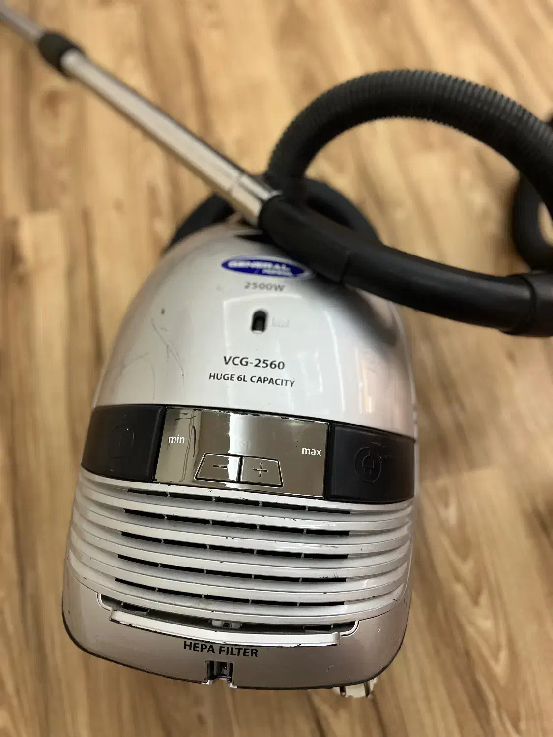 جاروبرقی جنرال ۲۵۰۰ وات|جاروبرقی، جارو شارژی، بخارشو|رشت, گلزاران|دیوار