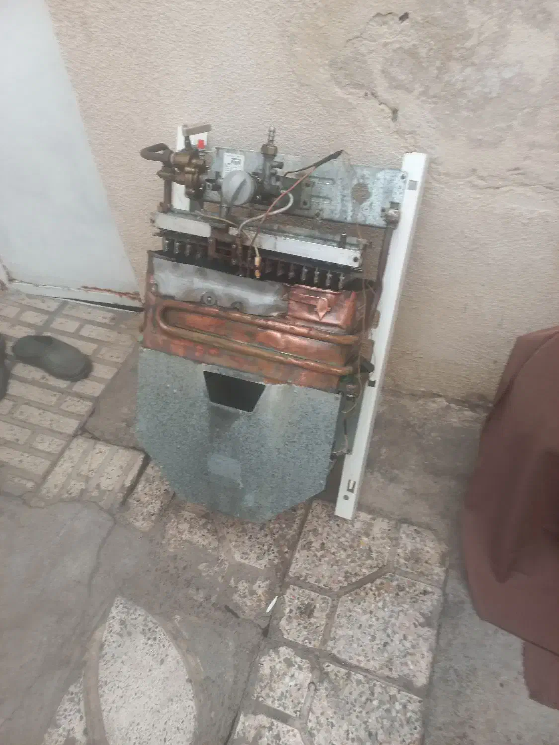 فروش آبگرمکن سالم بوتان 3118 B کم فشار|آبگرمکن، پکیج، شوفاژ|زنجان, |دیوار