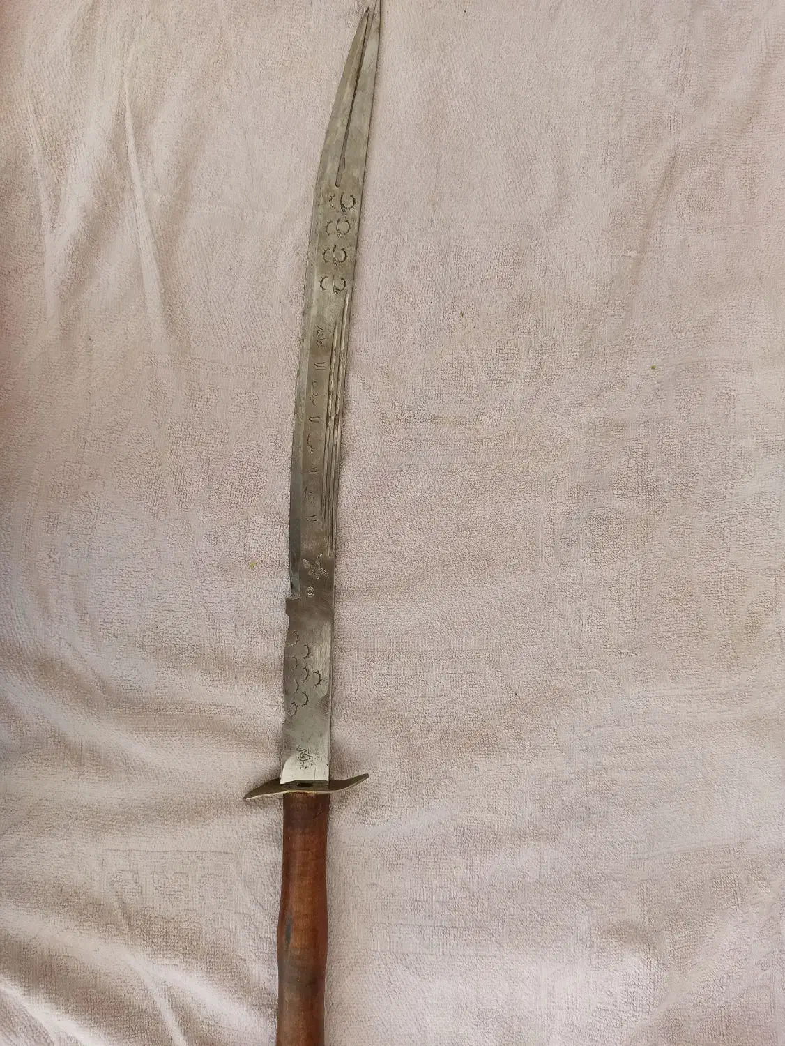 شمشیر قدیمی قدمت ۴۰ ساله|کلکسیون اشیاء عتیقه|زرقان, |دیوار