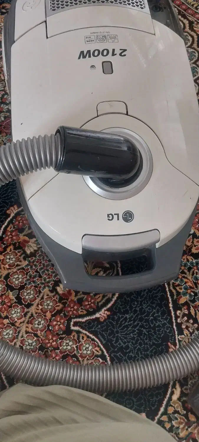 جارو برقی|جاروبرقی، جارو شارژی، بخارشو|شیروان (خراسان), |دیوار