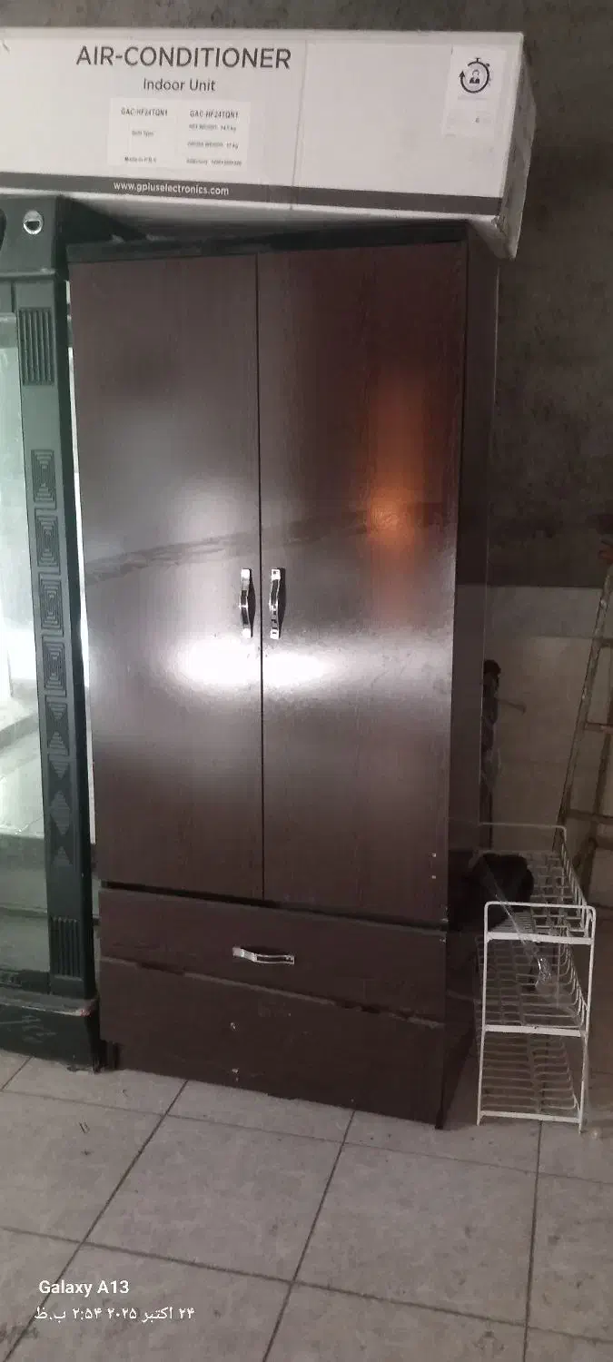 کمد لباس و بوفه نیاز به تعمیرات|جاکفشی، کمد، دراور|پارس‌آباد, |دیوار