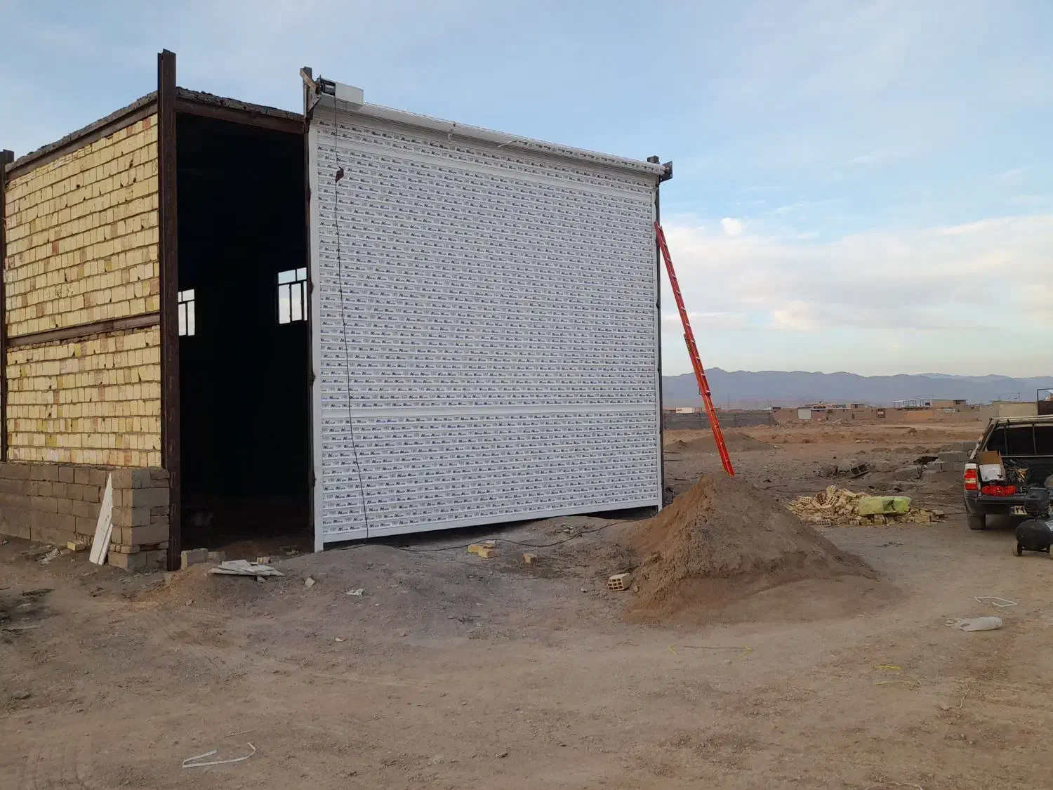 کرکره برقی .سکوریت .بالابر .جک|مصالح و تجهیزات ساختمان|قائن, |دیوار