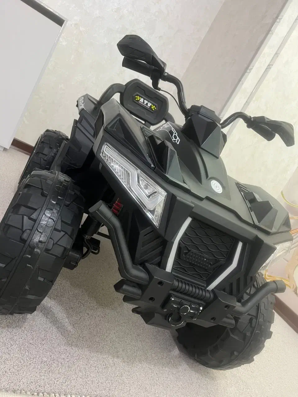 ماشین شارژی افرود|اسباب‌‌بازی|محمدشهر, محمدشهر|دیوار