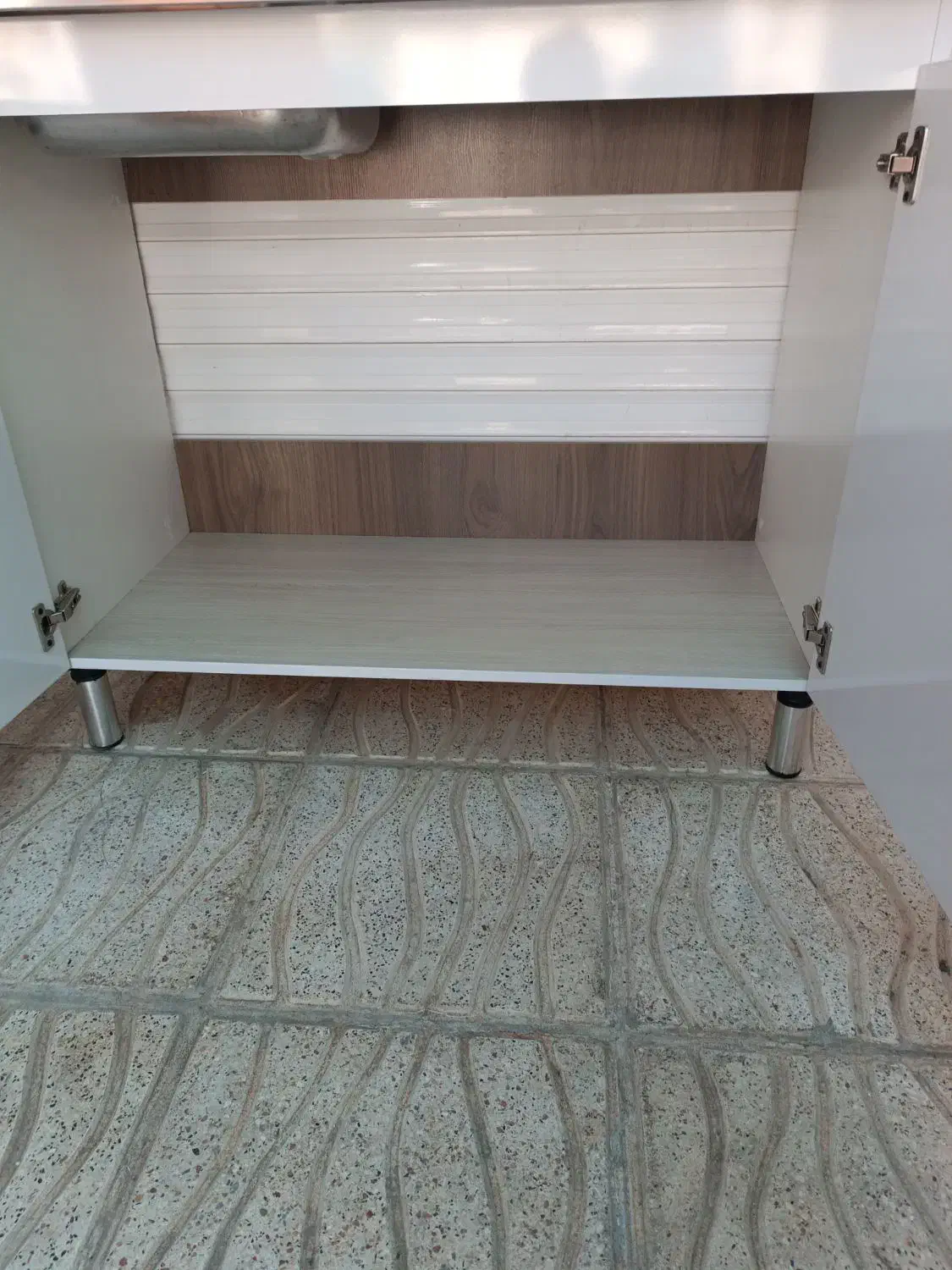 سینک ظرفشویی با کابینت ام دی اف 100×50|مصالح و تجهیزات ساختمان|شیراز, شهرک کوشکک|دیوار