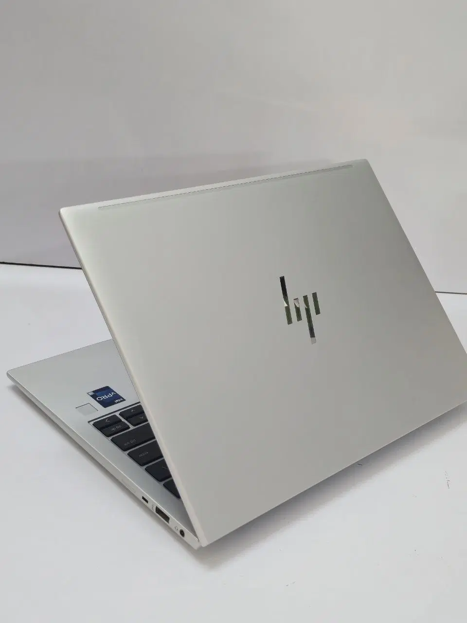 Hp ELITE BOOK 830 G9|رایانه همراه|اصفهان, مهرآباد|دیوار