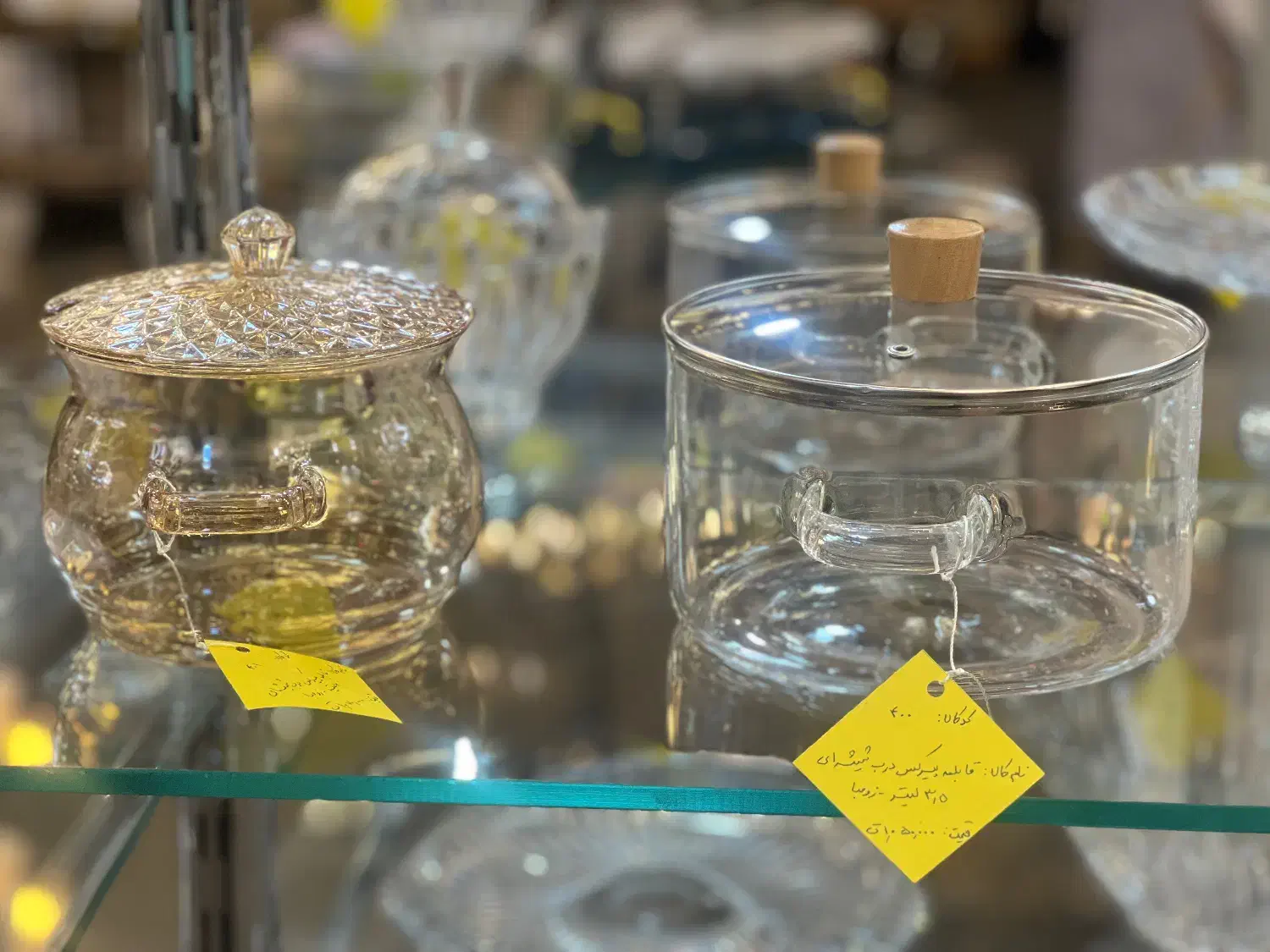 گالری کاخ نور|لوستر و چراغ آویز|شیراز, زند|دیوار