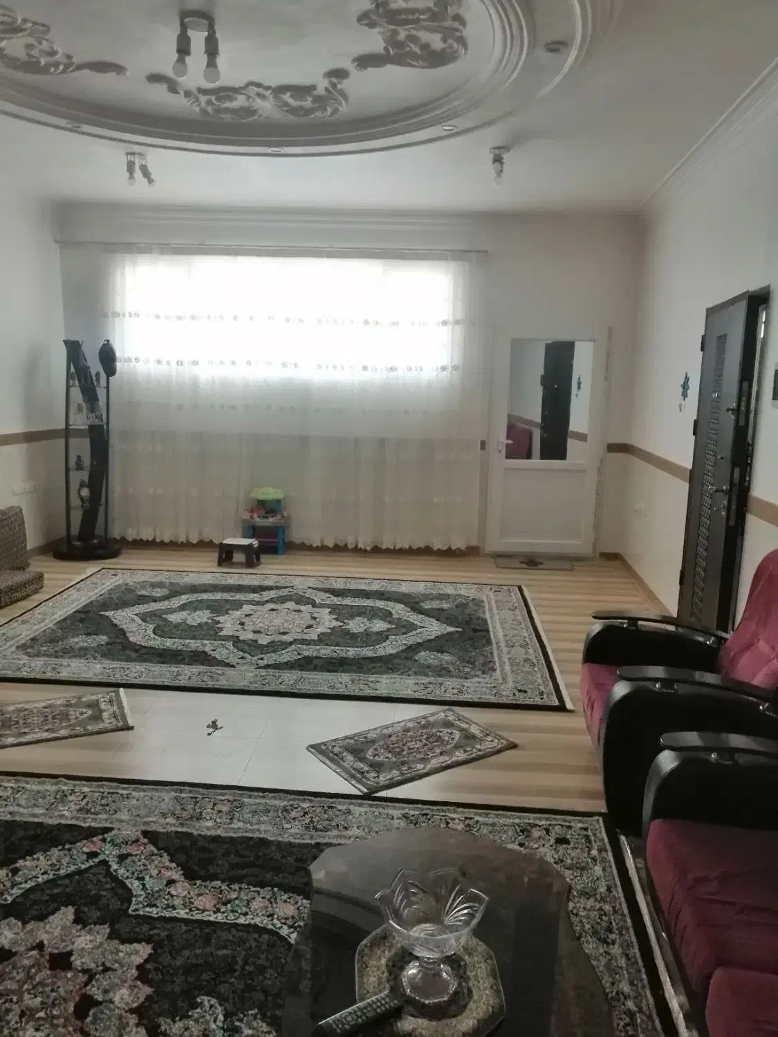 فروش یک واحد مسکونی کاملا مستقل|فروش آپارتمان|مشگین شهر, |دیوار