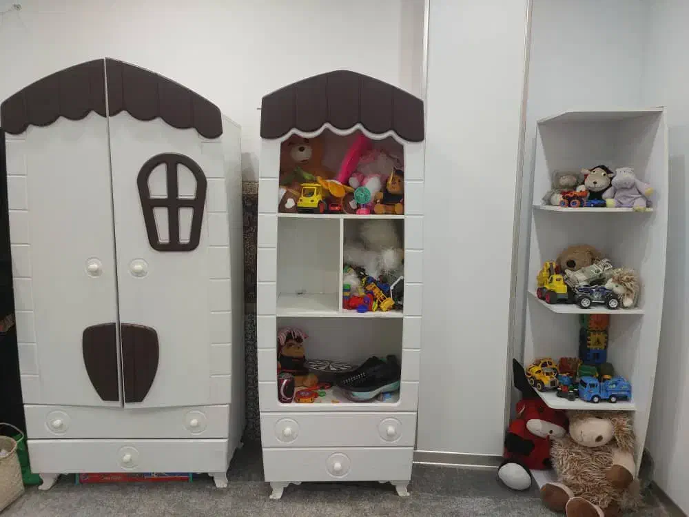 کمد لباس و قفسه اسباب بازی کودک|تخت و سرویس خواب|یزد, |دیوار
