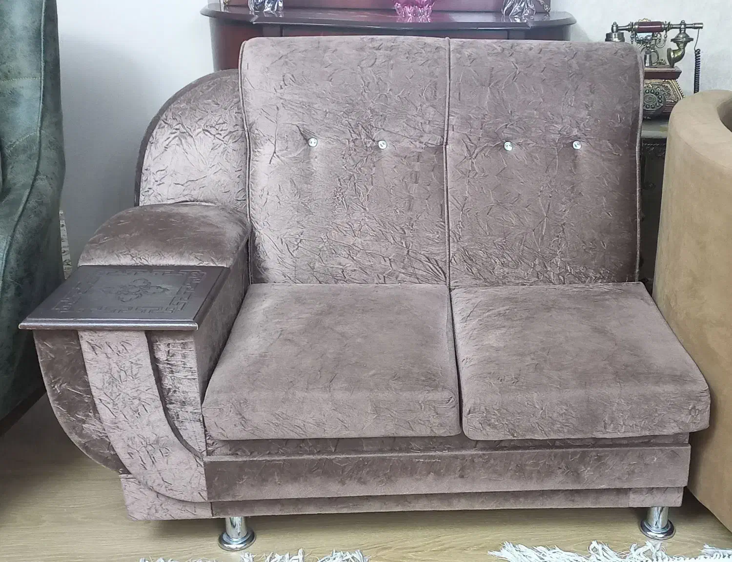 مبل راحتی تمیز|مبلمان خانگی و میز عسلی|تبریز, |دیوار