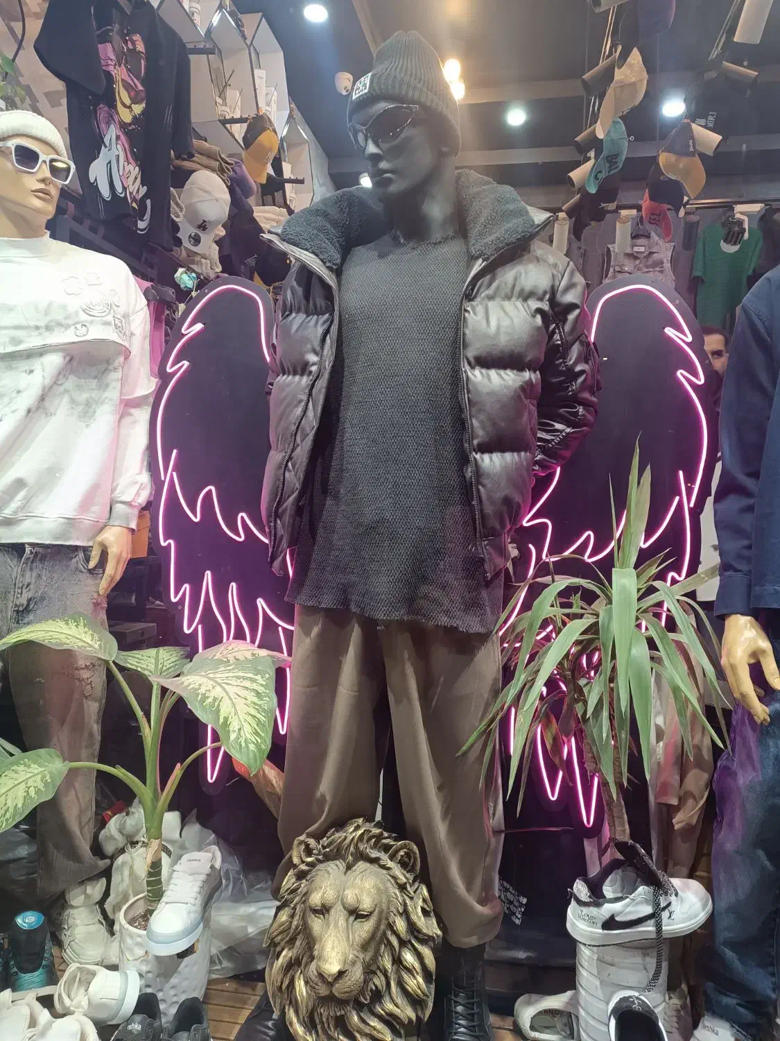 گمشده|اشیا|فولادشهر, C6|دیوار