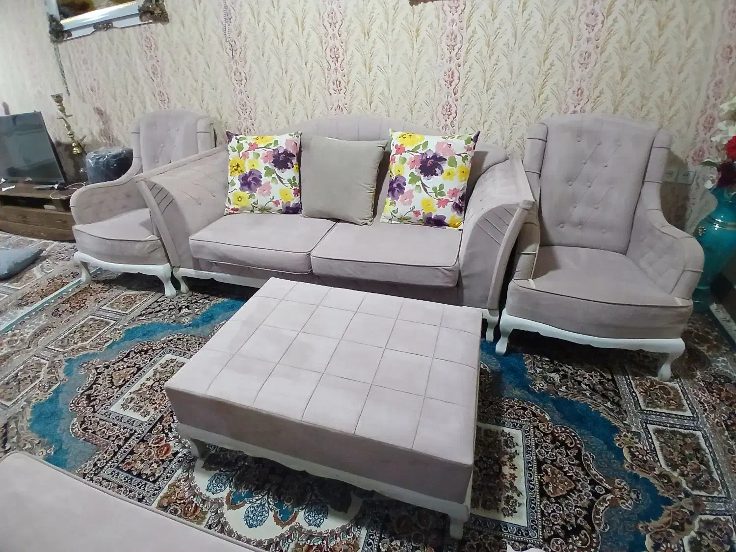 مبلمان شیک و تمیز|مبلمان خانگی و میز عسلی|کوهدشت, |دیوار