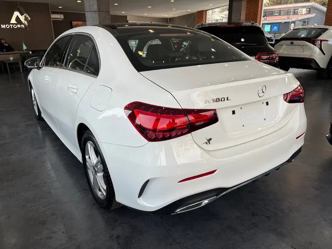 بنز A180|خودرو سواری و وانت|تهران, آجودانیه|دیوار