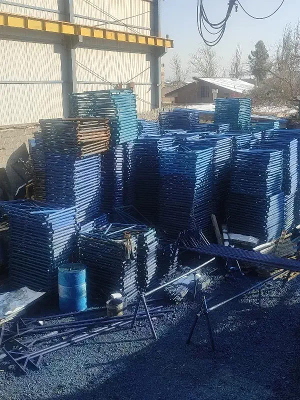 قالب فلزی بتن جک سقفی سه نیم لوله داربست قالب بتن|مصالح و تجهیزات ساختمان|خمینی‌شهر, |دیوار