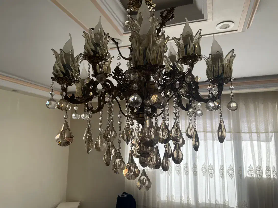 لوستر برنجی کلاسیک و زیبا|لوستر و چراغ آویز|اندیشه, اندیشه فاز ۴|دیوار