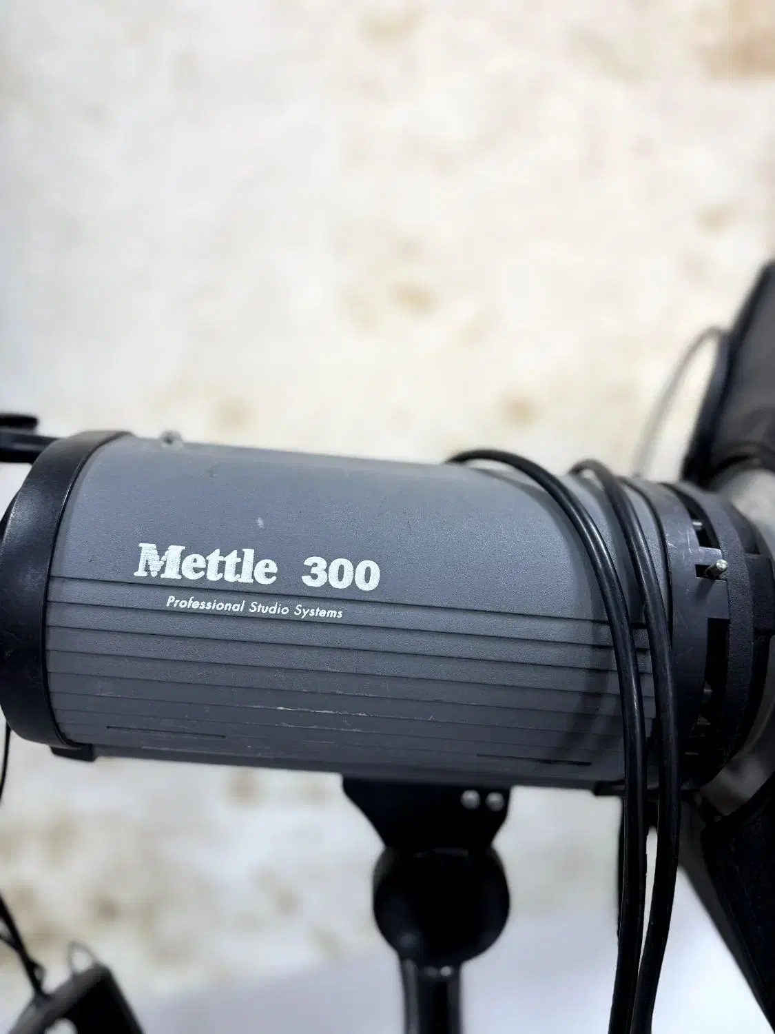 ست دو عددی فلاش میتل  و تریگر.|دوربین عکاسی و فیلم‌برداری|لنگرود, |دیوار