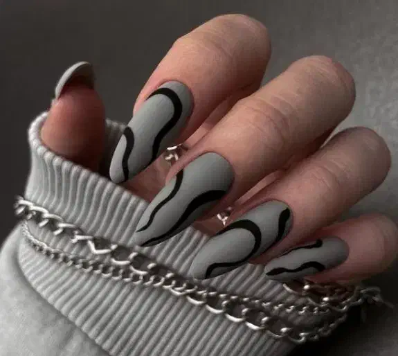 ارائه انواع خدمات ناخن با بهترین متریال|خدمات آرایشگری و زیبایی|شاهین‌شهر, شهرک میلاد|دیوار