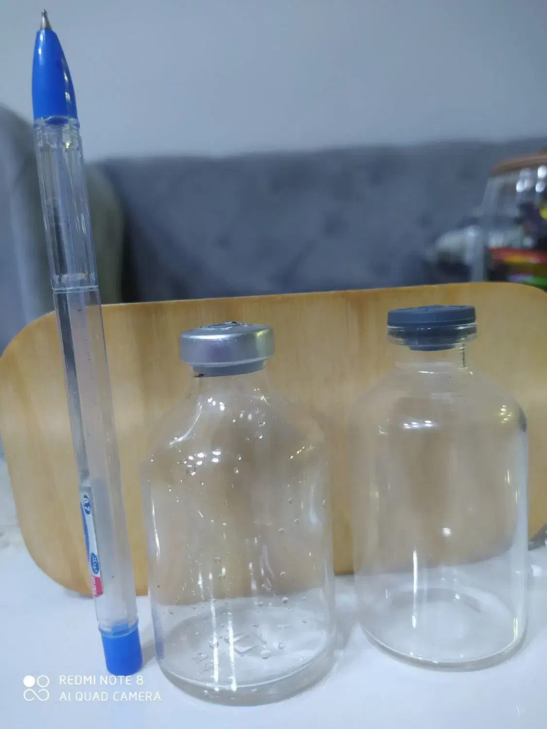 شیشه بطری کوچک|ظروف نگهدارنده، پلاستیکی، یک‌بارمصرف|اهواز, فرهنگ شهر|دیوار