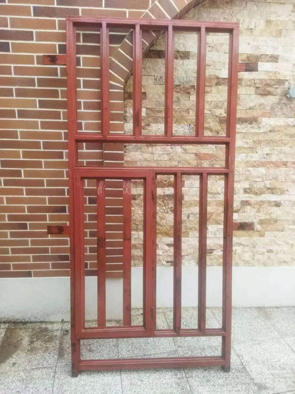 دو عدد پنجره و یک چارچوب آهنی نو زیر قیمت|مصالح و تجهیزات ساختمان|اردکان, |دیوار