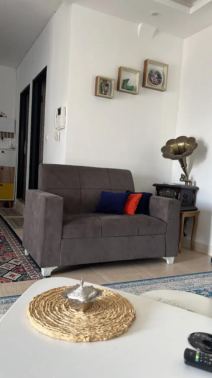 مبل کارکرده|مبلمان خانگی و میز عسلی|رشت, کوی مهر|دیوار