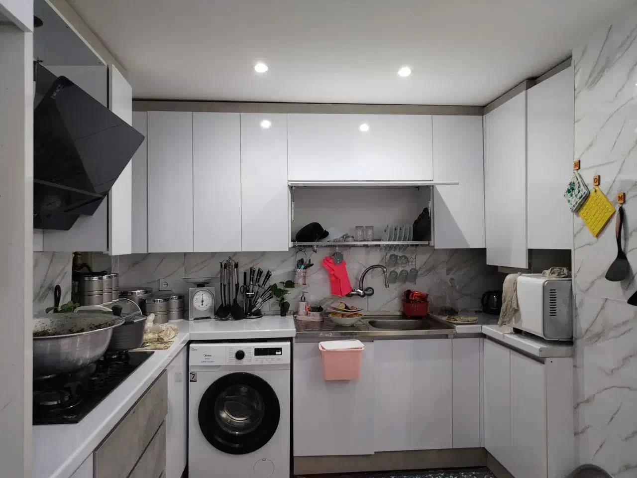 105 متر اپارتمان 16 واحدی سند تک برگ صدرا فاز 1|فروش آپارتمان|صدرا-فارس, فاز ۱|دیوار