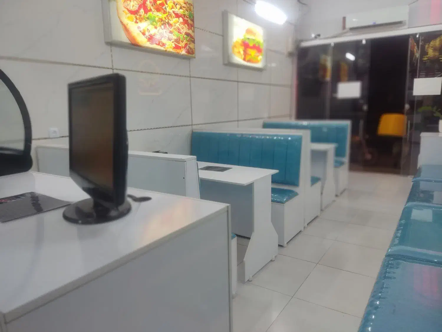 فروش تجهیزات کامل فست فود دلیل تغییر شغل|کافی‌شاپ و رستوران|تهران, پامنار|دیوار