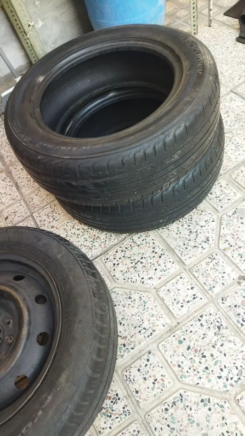 باسلام چند عدد لاستیک خارجی|قطعات یدکی و لوازم جانبی|اسلام‌شهر, مظفریه|دیوار