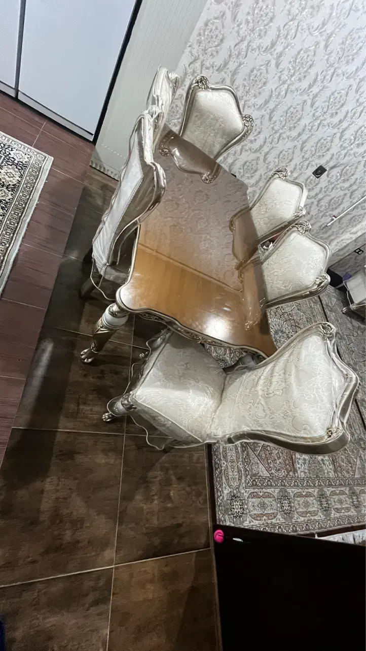 میز نهار خوری ۶ نفره|میز و صندلی غذاخوری|دوگنبدان, |دیوار