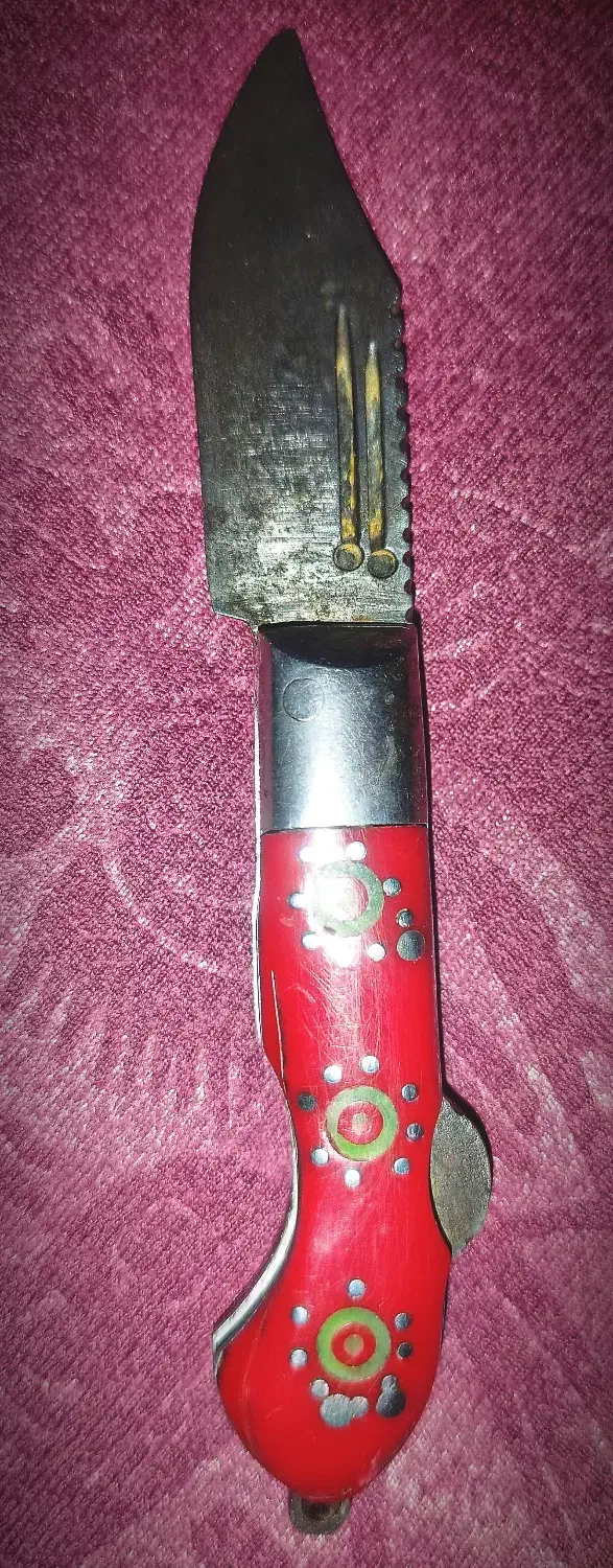 چاقوی بابا، خیلی قدیمی و کلکسیونی|کلکسیون اشیاء عتیقه|مراغه, |دیوار