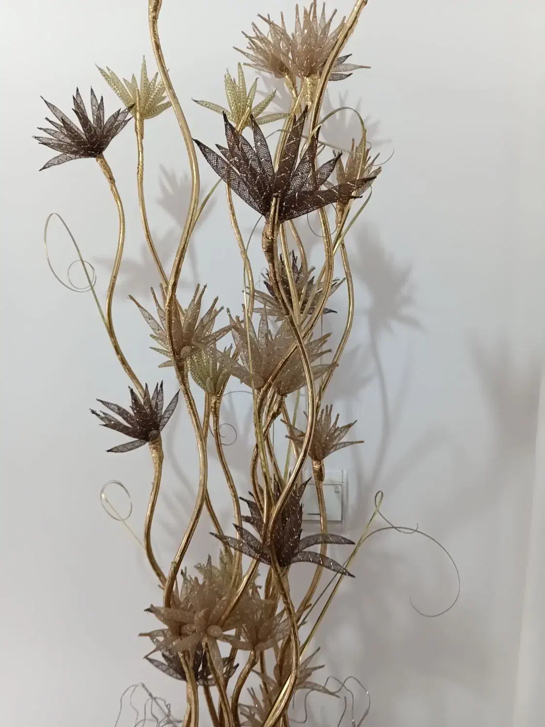 ۳۵۰۰۰۰|گل مصنوعی|رشت, پیرکلاچای|دیوار