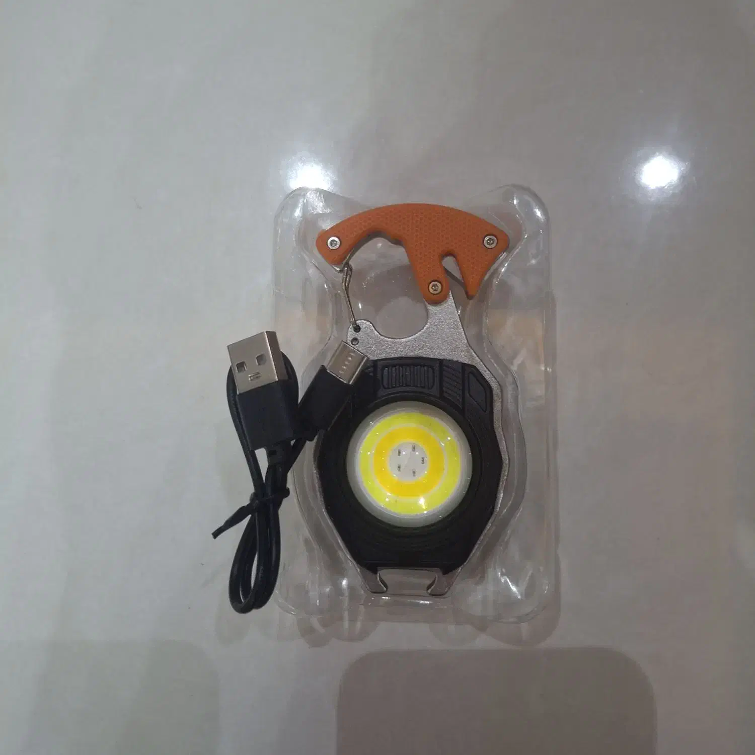 چراغ قوه جادویی|کوهنوردی و کمپینگ|اراک, |دیوار