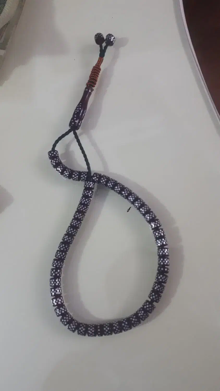 تسبیح میخ دوز|کلکسیون اشیاء عتیقه|اهر, |دیوار