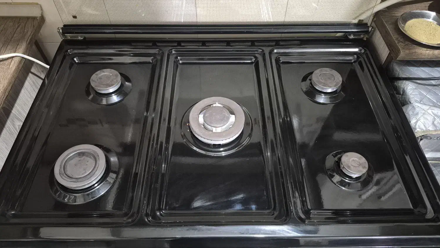 گاز ۵ شعله|اجاق گاز و لوازم برقی پخت‌وپز|رباط‌کریم, مسکن مهر آبشناسان|دیوار