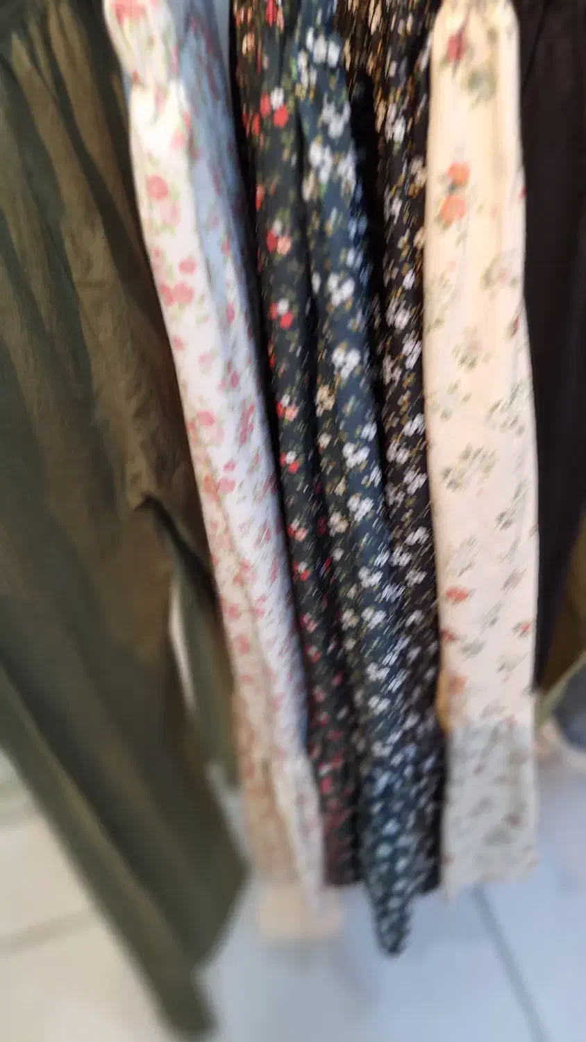 رگال  مانکن  یه مبلغ  نقد مابقی چک لباسها میفروشم|فروشگاه و مغازه|بندرعباس, |دیوار