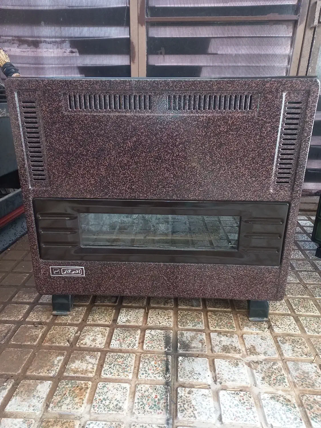 بخاری کارکرده|بخاری، هیتر، شومینه|شهرکرد, |دیوار