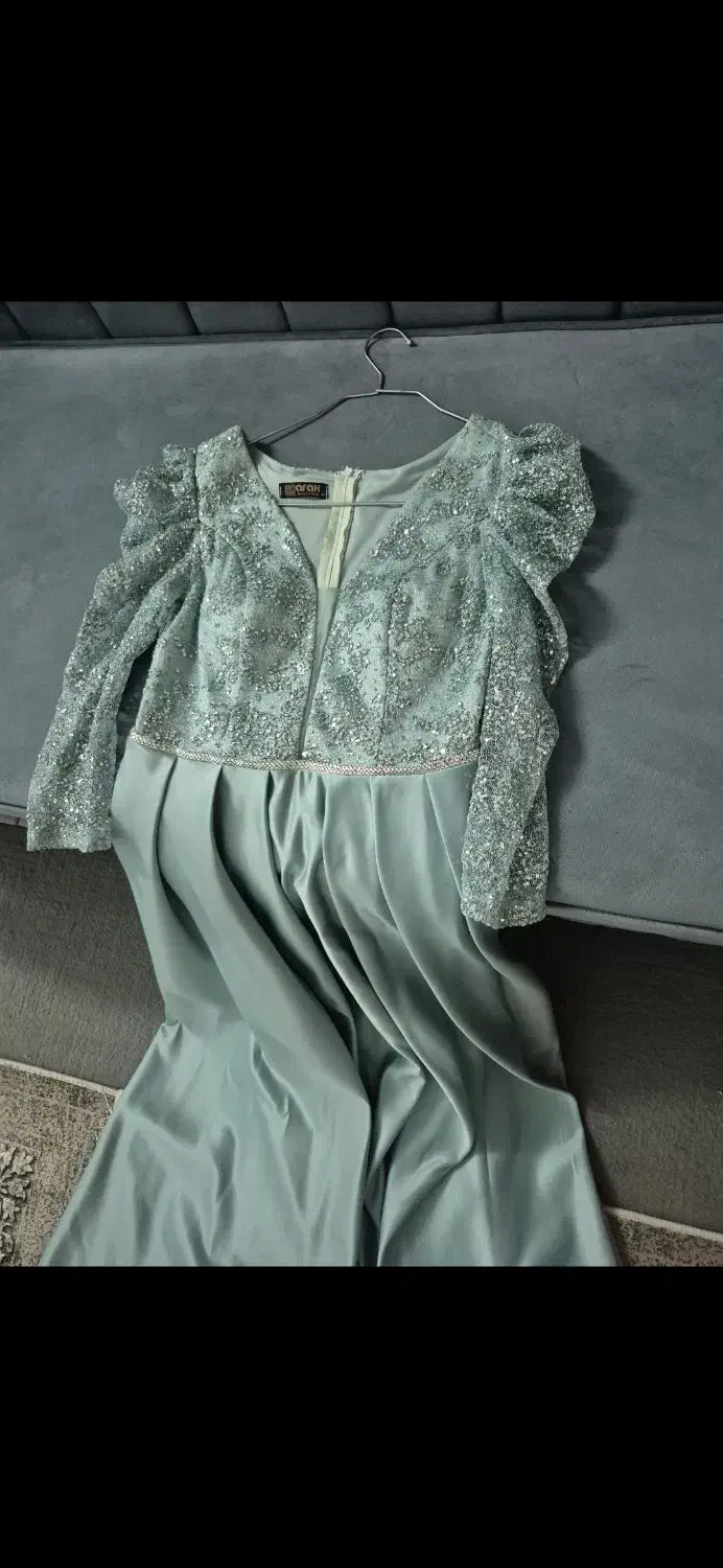 لباس مجلسی نو|لباس|قم, لسانی|دیوار