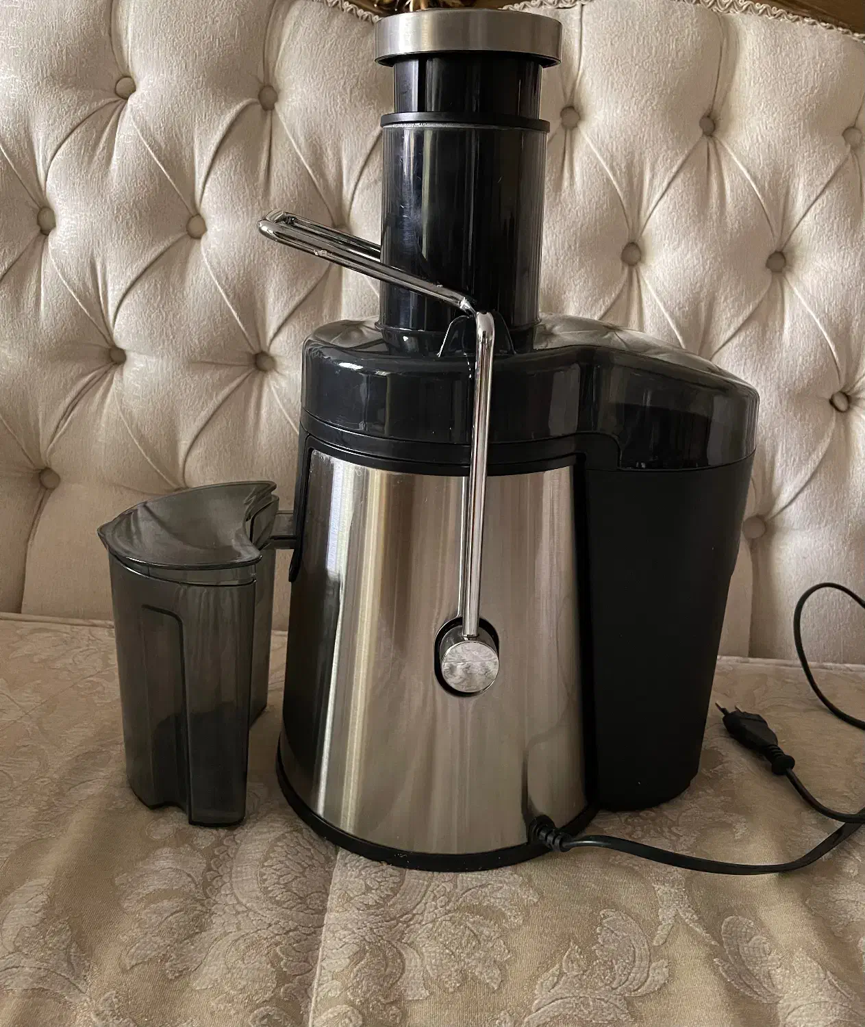 آبمیوه گیری ۸۰۰ وات در حد نو|آبمیوه‌گیر و آب‌مرکبات‌گیر|سنندج, |دیوار